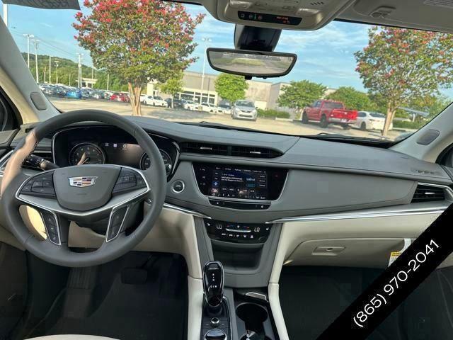 new 2025 Cadillac XT5 car, priced at $58,184