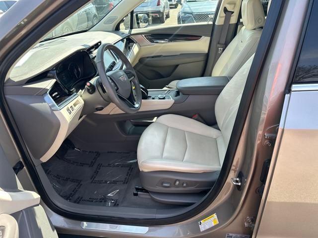 used 2022 Cadillac XT6 car, priced at $26,997
