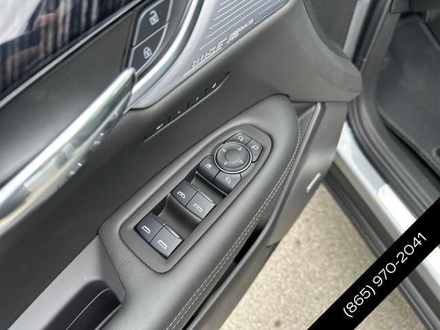 new 2025 Cadillac XT6 car, priced at $61,240