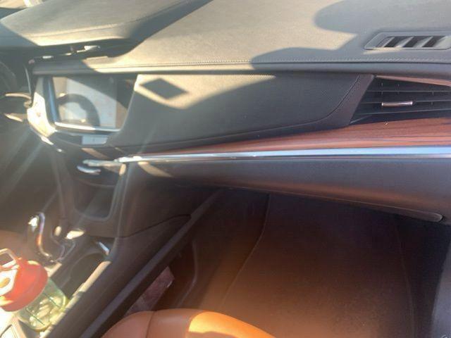 used 2021 Cadillac XT5 car, priced at $32,991