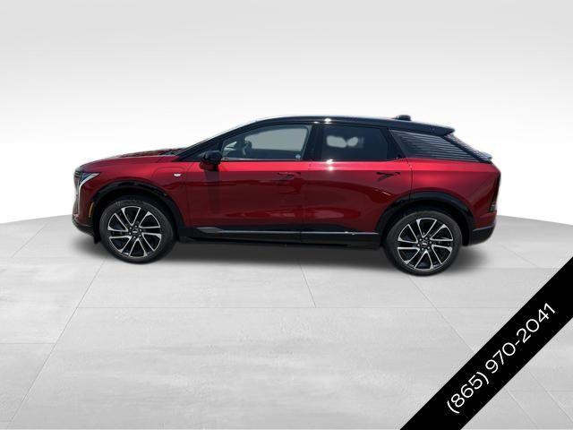 new 2025 Cadillac OPTIQ car, priced at $57,165
