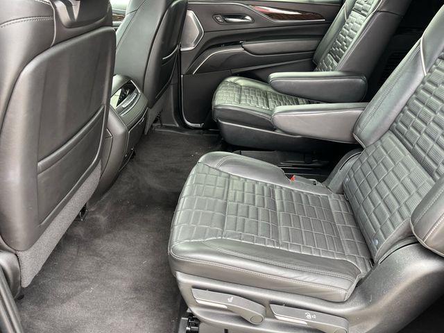 used 2023 Cadillac Escalade ESV car, priced at $72,998