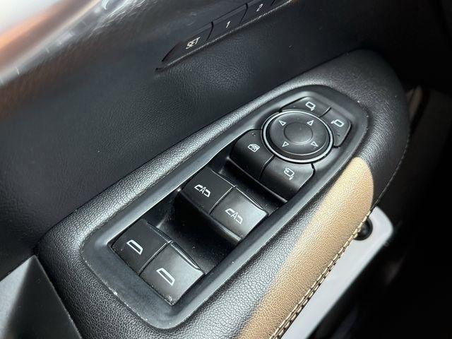 used 2018 Cadillac XT5 car, priced at $22,998