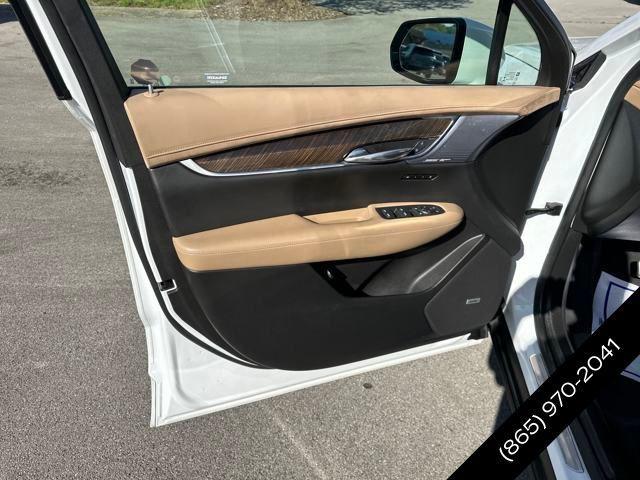 used 2022 Cadillac XT6 car, priced at $52,997