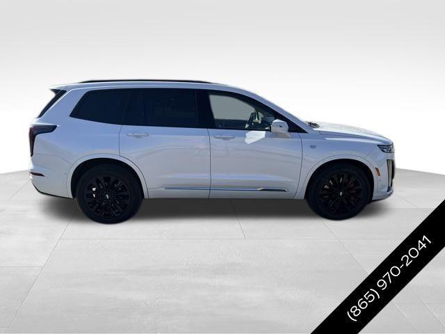 used 2022 Cadillac XT6 car, priced at $52,997