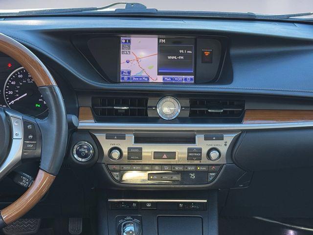 used 2014 Lexus ES 300h car, priced at $15,991