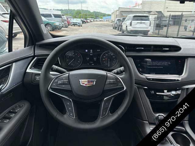 new 2025 Cadillac XT5 car, priced at $55,565