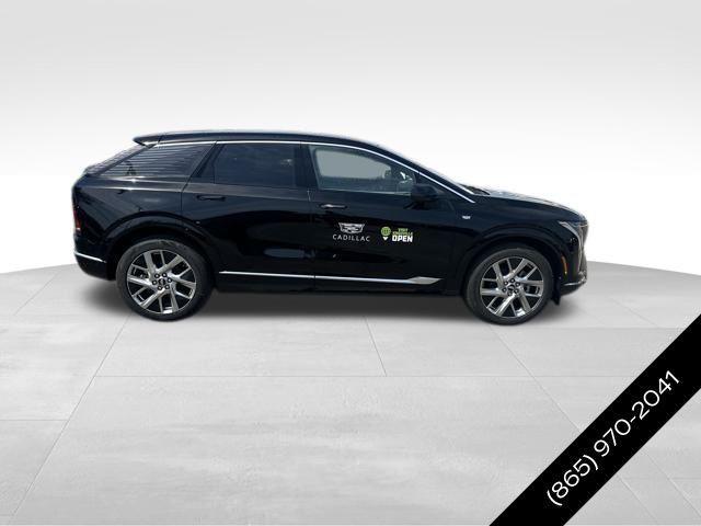 new 2025 Cadillac OPTIQ car, priced at $56,590