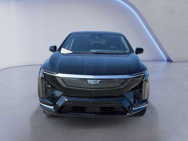 new 2025 Cadillac OPTIQ car, priced at $56,590