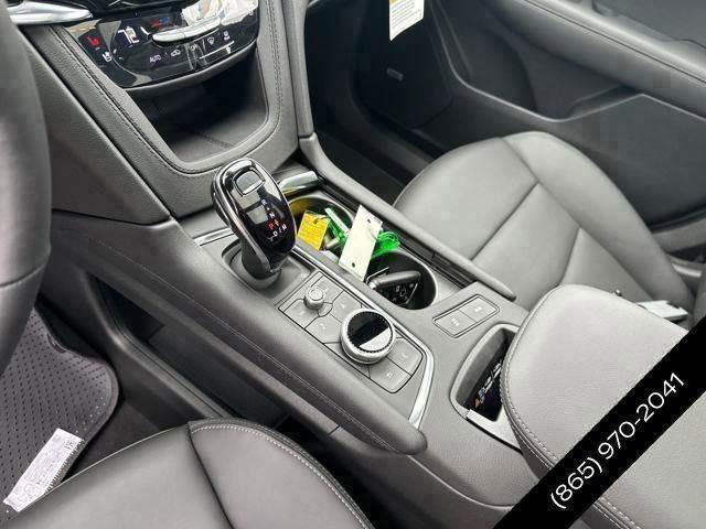 new 2025 Cadillac XT6 car, priced at $61,865