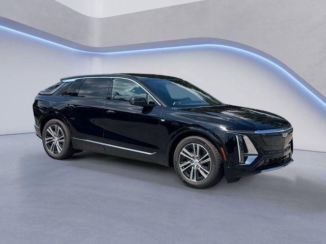 new 2025 Cadillac LYRIQ car, priced at $69,115