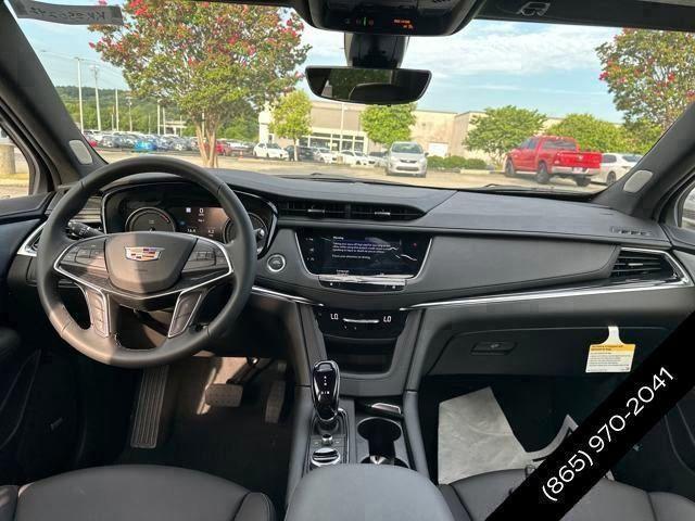 new 2025 Cadillac XT5 car, priced at $57,065