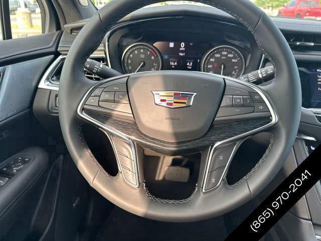new 2025 Cadillac XT5 car, priced at $57,065