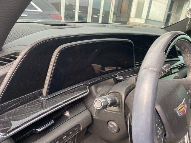 used 2024 Cadillac Escalade ESV car, priced at $89,991