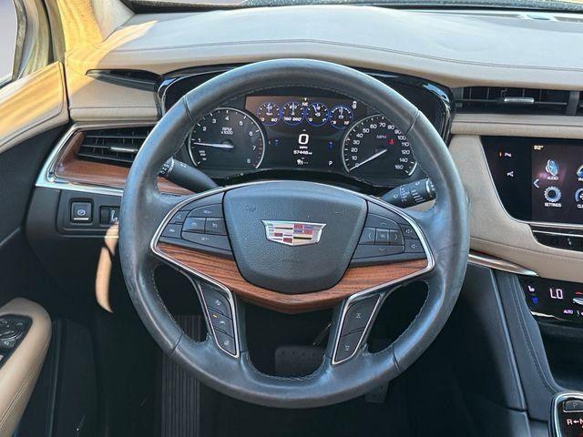 used 2017 Cadillac XT5 car, priced at $25,991