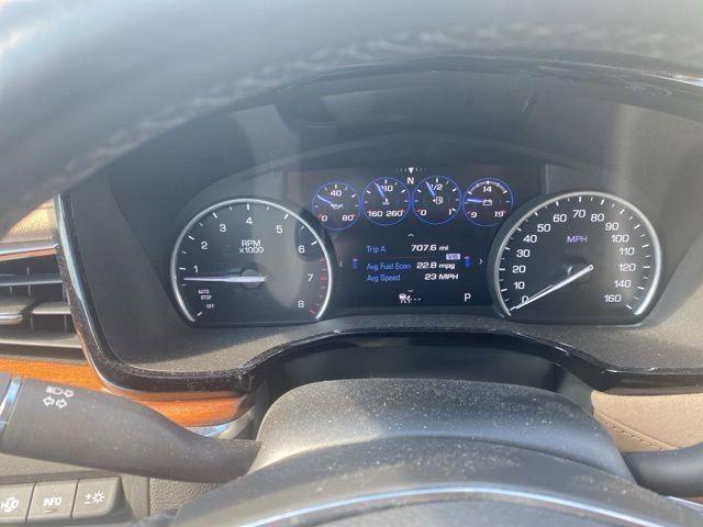 used 2017 Cadillac XT5 car, priced at $25,999