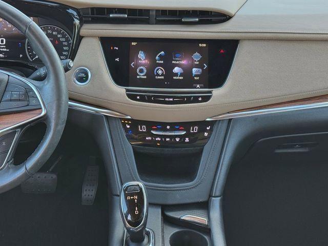 used 2017 Cadillac XT5 car, priced at $25,991