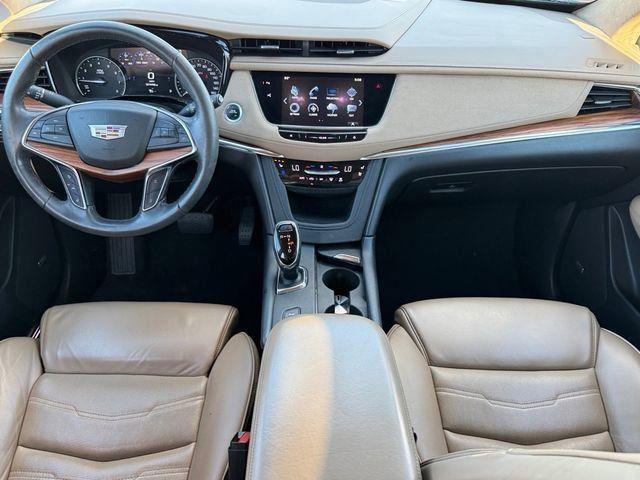 used 2017 Cadillac XT5 car, priced at $25,991