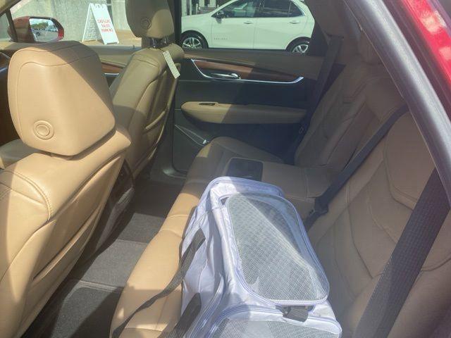 used 2017 Cadillac XT5 car, priced at $25,999