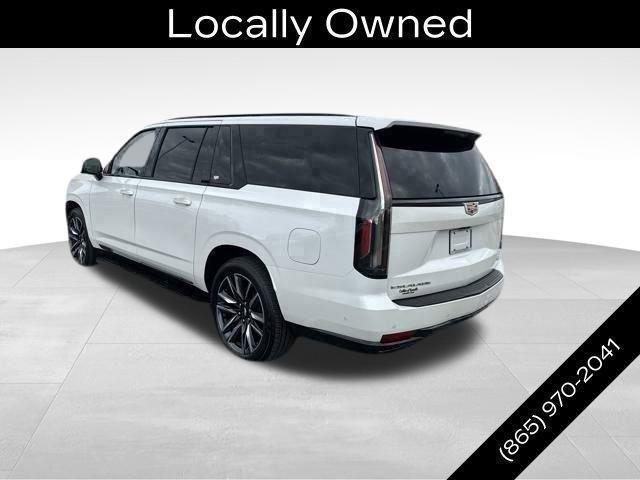 used 2021 Cadillac Escalade ESV car, priced at $59,998