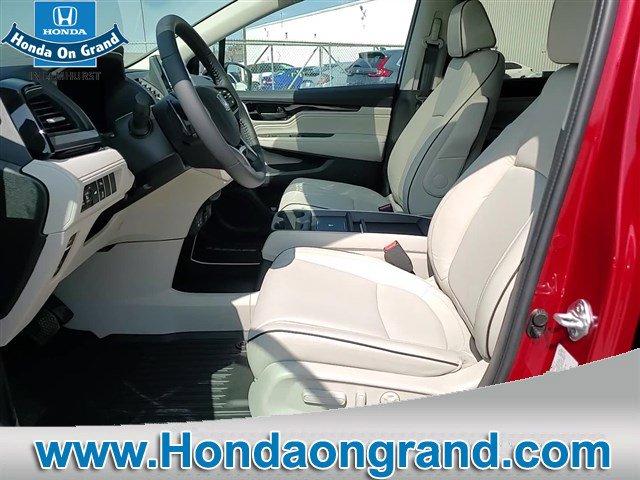 new 2025 Honda Odyssey car, priced at $44,845