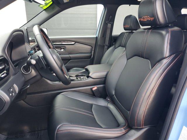used 2025 Honda Pilot car, priced at $44,999
