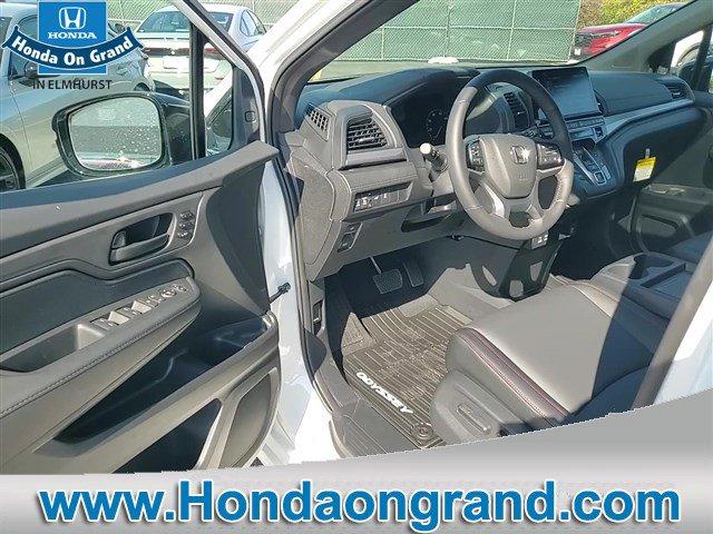 new 2025 Honda Odyssey car, priced at $42,222