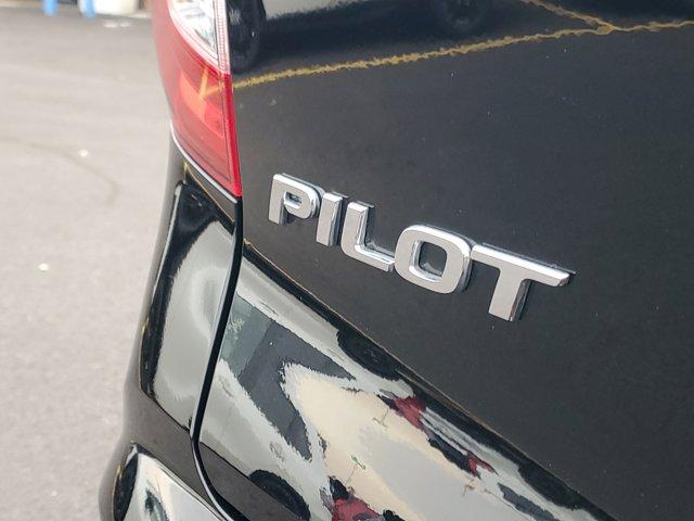 used 2022 Honda Pilot car, priced at $35,999