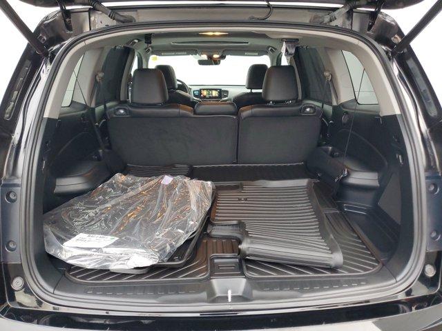 used 2022 Honda Pilot car, priced at $35,999