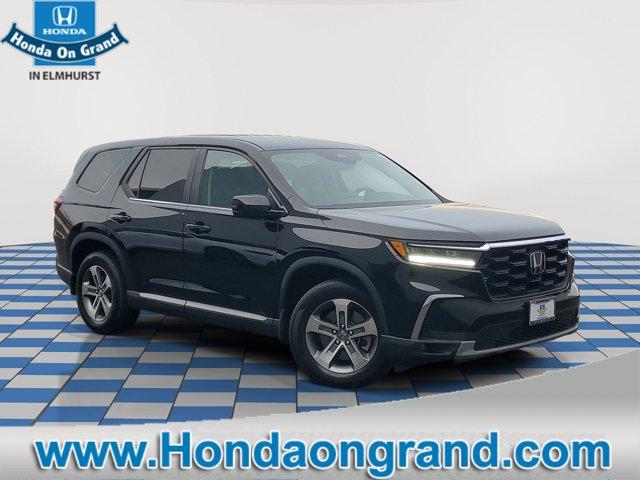 used 2023 Honda Pilot car, priced at $36,699