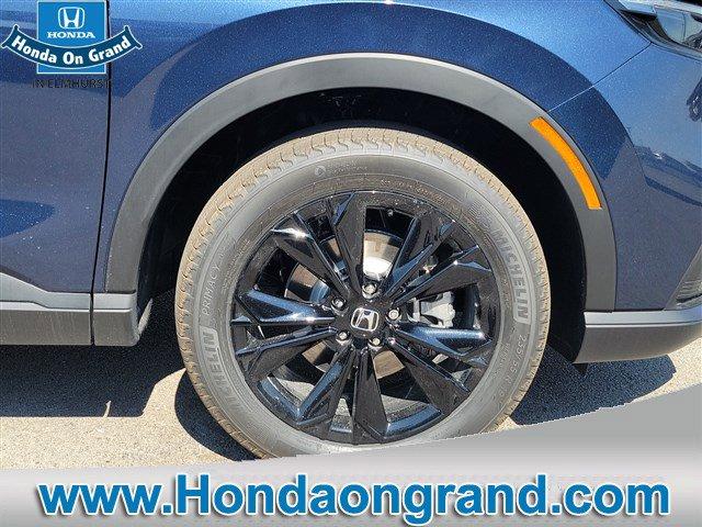 new 2026 Honda CR-V Hybrid car