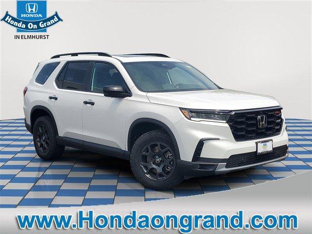 new 2025 Honda Pilot car