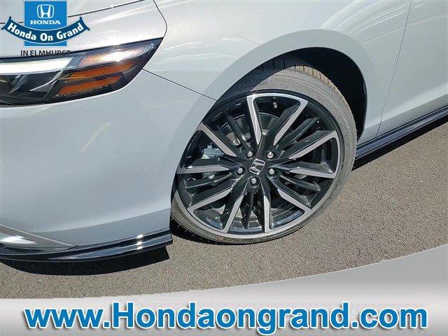 new 2025 Honda Accord Hybrid car, priced at $38,053