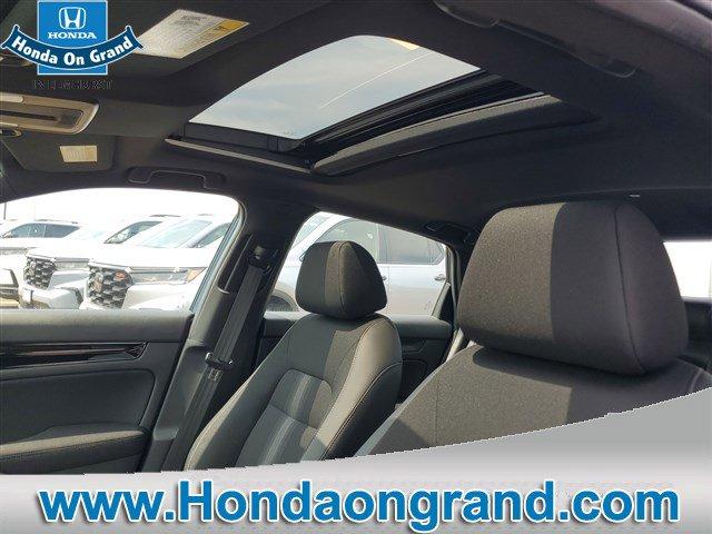 new 2025 Honda Civic Hybrid car, priced at $29,173