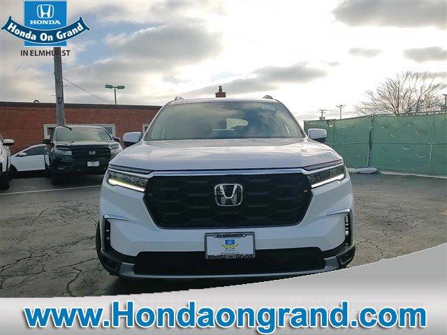 new 2025 Honda Pilot car