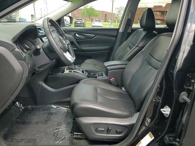 used 2019 Nissan Rogue car, priced at $18,599