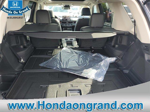 new 2025 Honda Pilot car, priced at $47,824