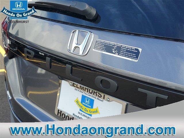 new 2025 Honda Pilot car, priced at $47,824