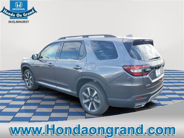 new 2025 Honda Pilot car, priced at $47,824