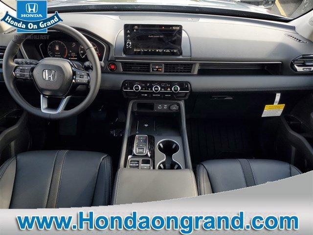 new 2025 Honda Pilot car, priced at $47,824