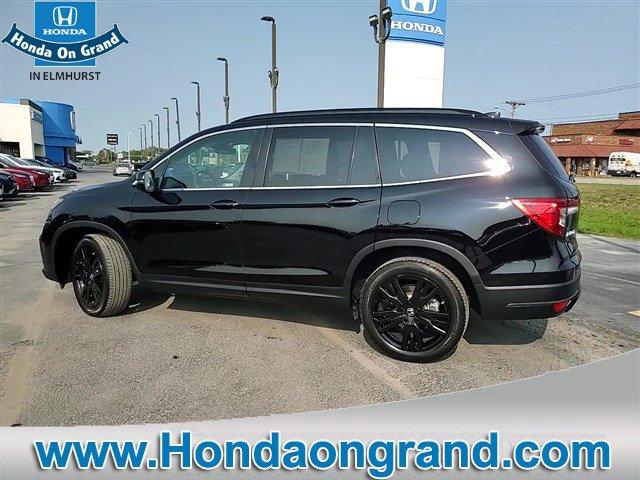 used 2022 Honda Pilot car, priced at $32,999