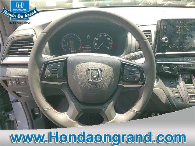 new 2025 Honda Odyssey car, priced at $42,559