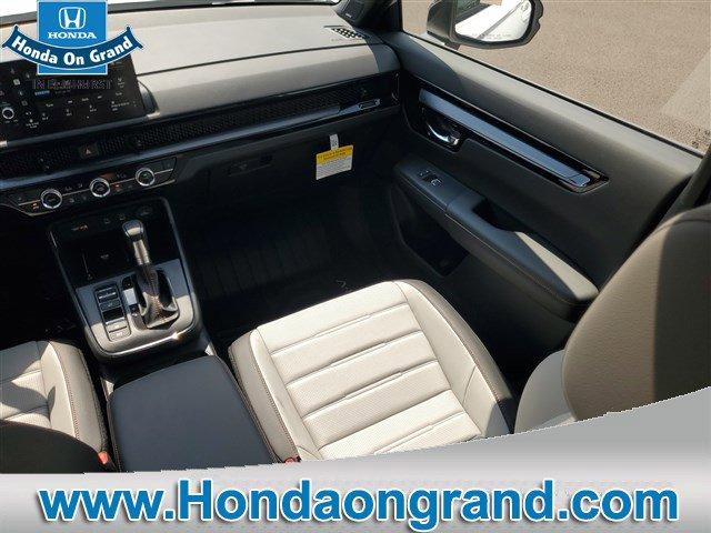 new 2026 Honda CR-V Hybrid car
