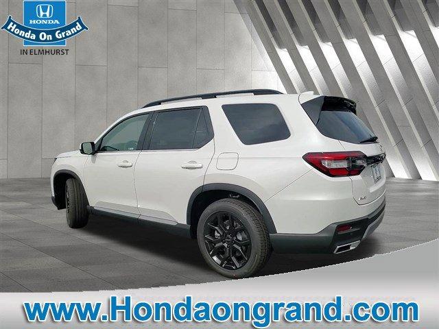 new 2025 Honda Pilot car, priced at $49,122