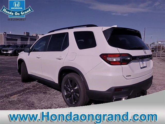 new 2025 Honda Pilot car, priced at $42,825