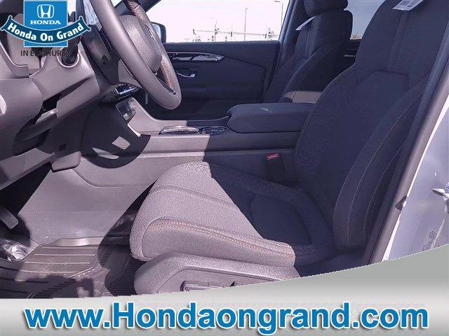 new 2025 Honda Pilot car, priced at $42,825