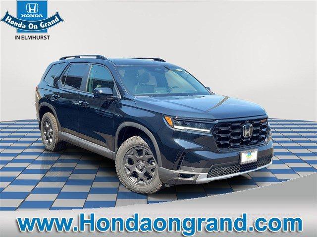 new 2025 Honda Pilot car