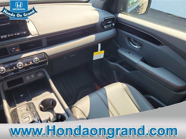 new 2025 Honda Pilot car