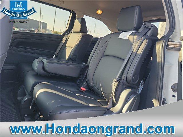 new 2026 Honda Odyssey car, priced at $42,065