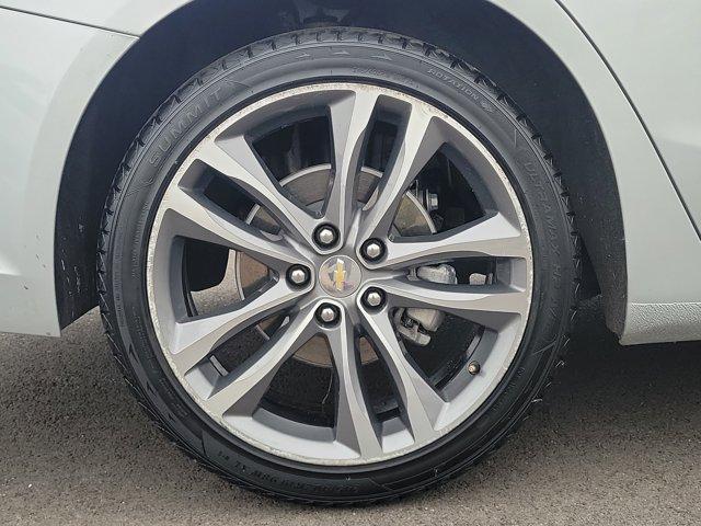 used 2022 Chevrolet Malibu car, priced at $14,999